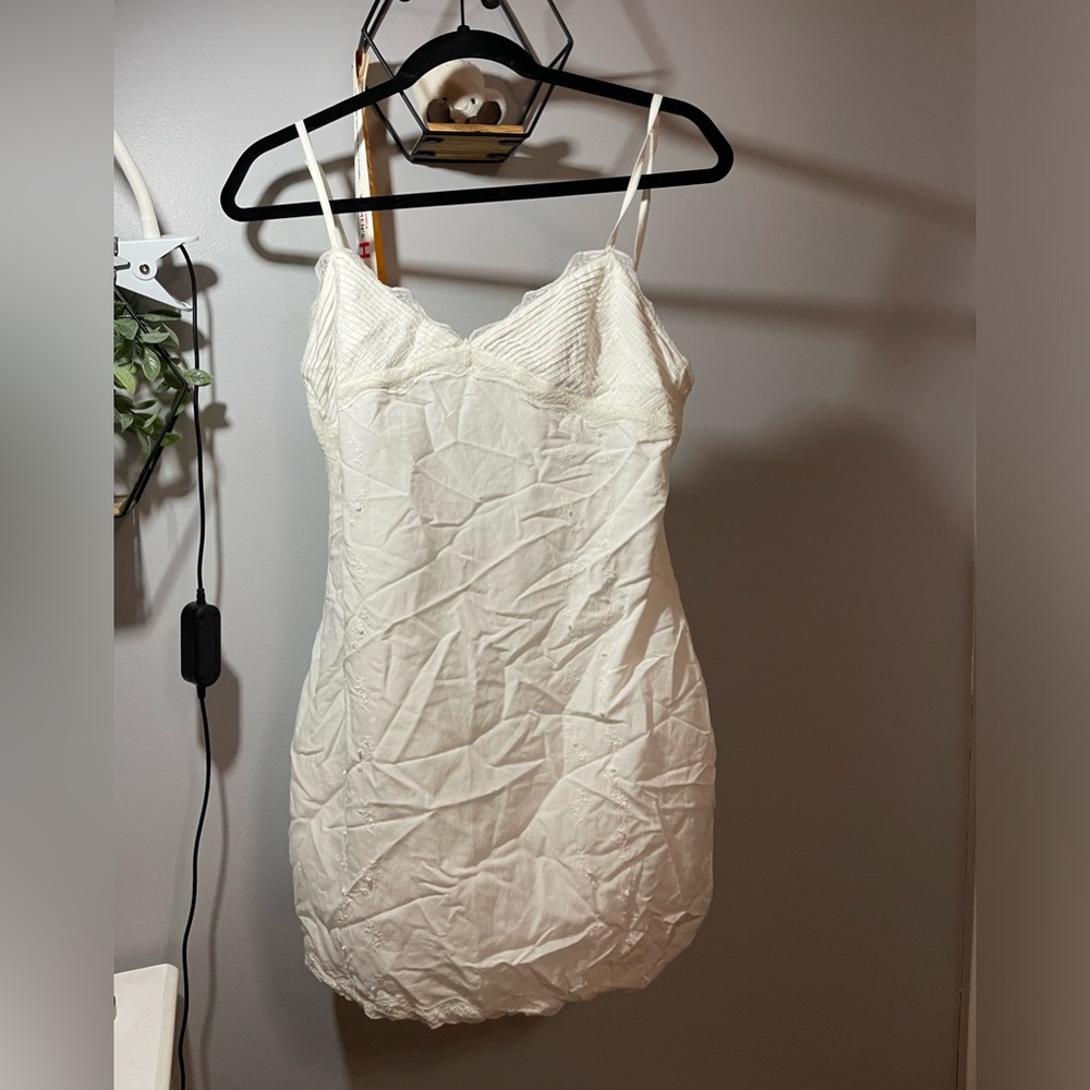 White Zara dress, large!!